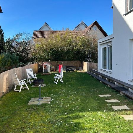 Ferienwohnung Am Bodensee- Zentrale Lage, Free Parking And Wifi, 109 M2, Privater Garten, 7 Gaeste, 2X Kingsize Boxspringbett, Familienfreundlich Friedrichshafen Ngoại thất bức ảnh