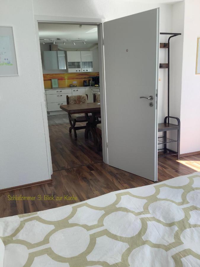 Ferienwohnung Am Bodensee- Zentrale Lage, Free Parking And Wifi, 109 M2, Privater Garten, 7 Gaeste, 2X Kingsize Boxspringbett, Familienfreundlich Friedrichshafen Ngoại thất bức ảnh